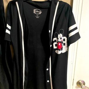 Mickey Mouse Baseball throw over